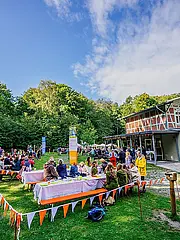 Bild - 1802e90f-915d-42b5-88dc-6a7bf829bb51_2021-09-19_0391_unesco_10_jahre_weltnaturerbe_jasmund.jpg