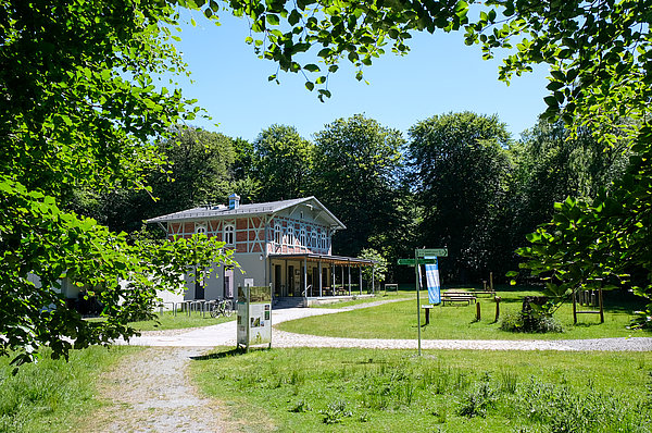 Das UNESCO-Welterbeforum bei schönem Wetter im Sommer